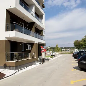 Appartement Airport - Across From Airport, Otopeni