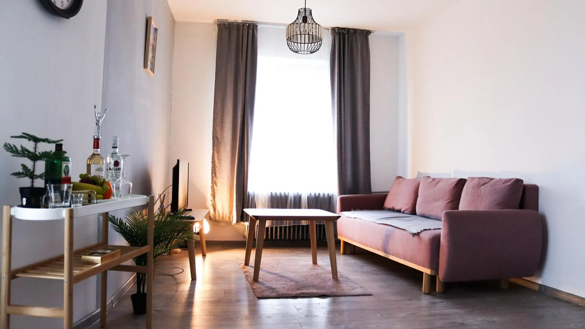 Scandinavian Style Apartment With Panoramic View Bukarest